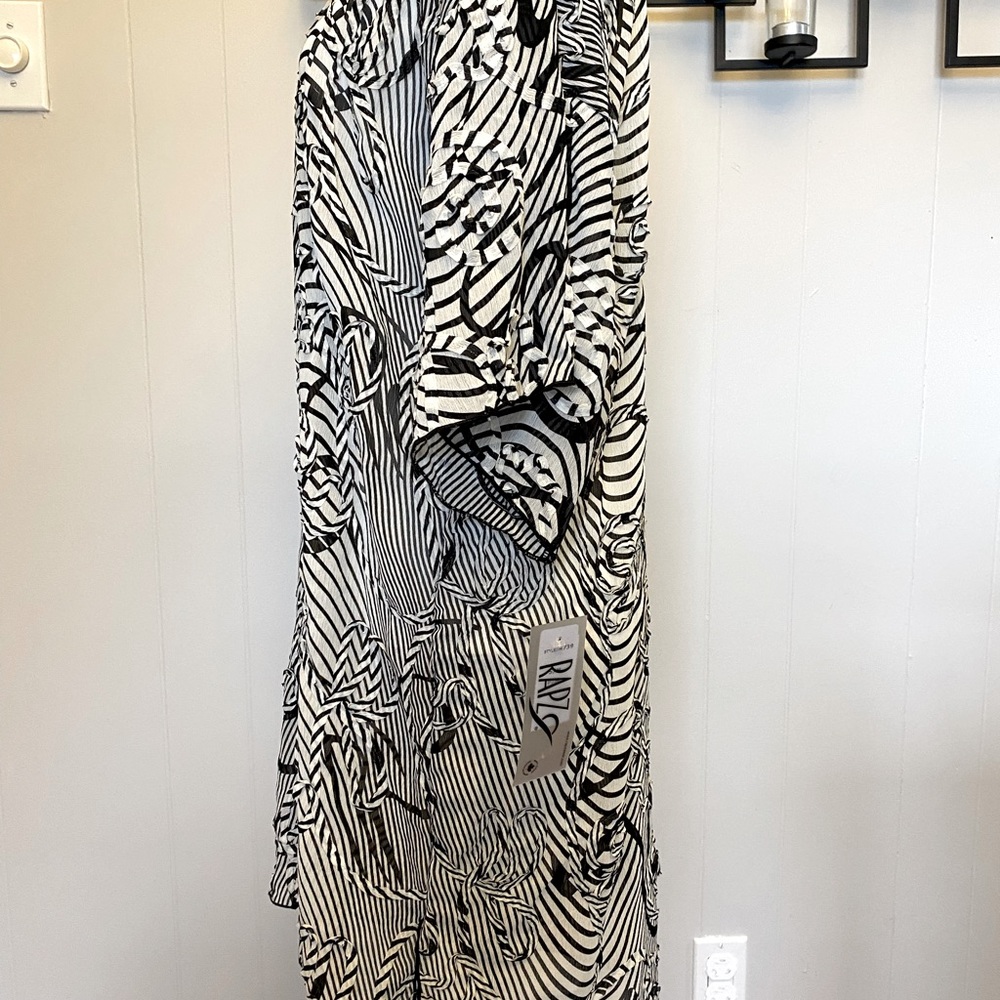 Rapz Wear cover up - Picture 2 of 4
